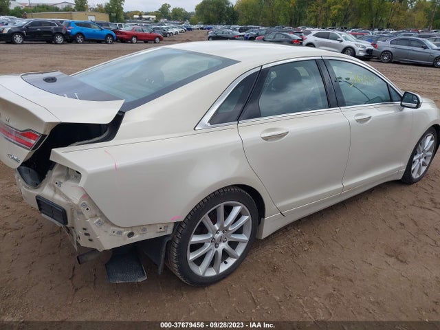 3LN6L2J96ER801237 Lincoln MKZ