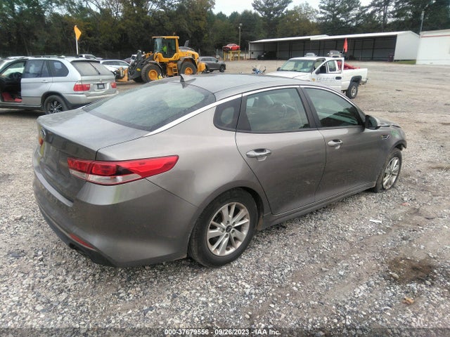 KIA Optima Lx 2018 5XXGT4L39JG183899 Image 4