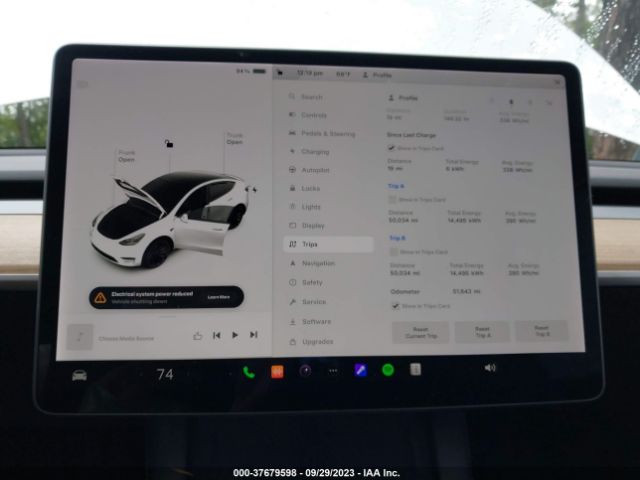 7SAYGDEF8NF415677 Tesla Model Y Performance