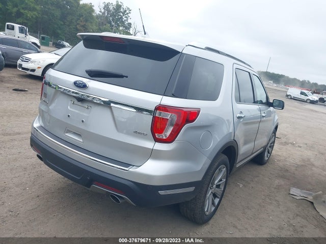 Ford Explorer Limited 2018 1FM5K8F86JGB57838 Image 4