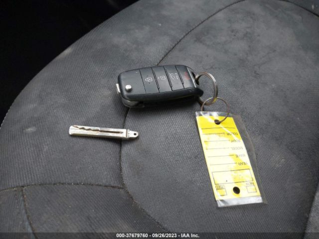 KNDJP3A5XE7044310 KIA SOUL +
