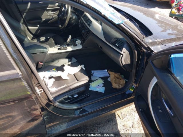 WBA8A9C52GK617942 BMW 3 Series 320i
