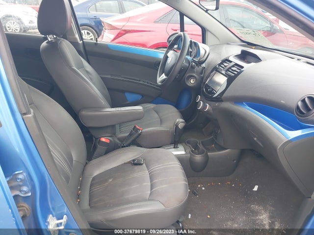 Chevrolet Spark 1lt Auto 2014 KL8CD6S90EC515093 Image 5