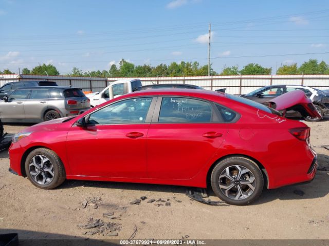 3KPF24AD3ME314073 KIA Forte Lxs