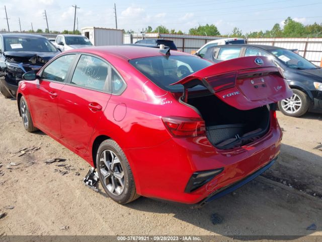 3KPF24AD3ME314073 KIA Forte Lxs