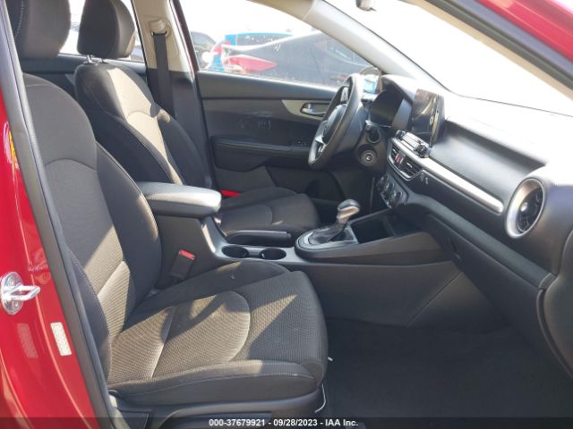 3KPF24AD3ME314073 KIA Forte Lxs