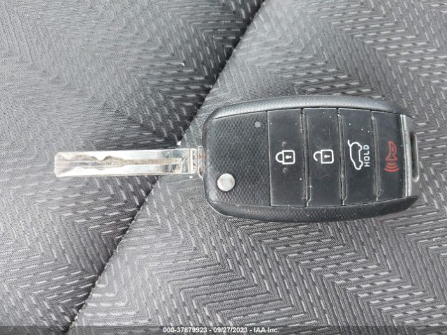 KNDPM3AC2H7149218 KIA Sportage Lx