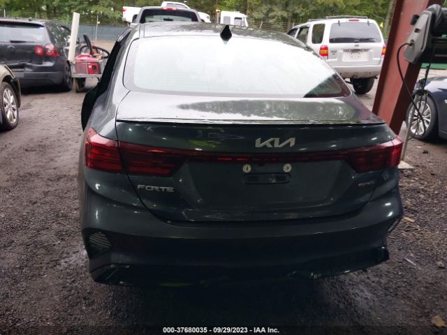 3KPF54ADXNE496718 KIA Forte Gt-line