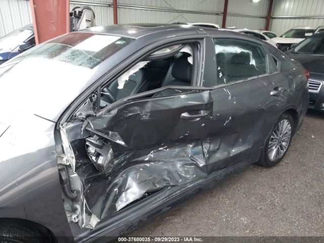 3KPF54ADXNE496718 KIA Forte Gt-line