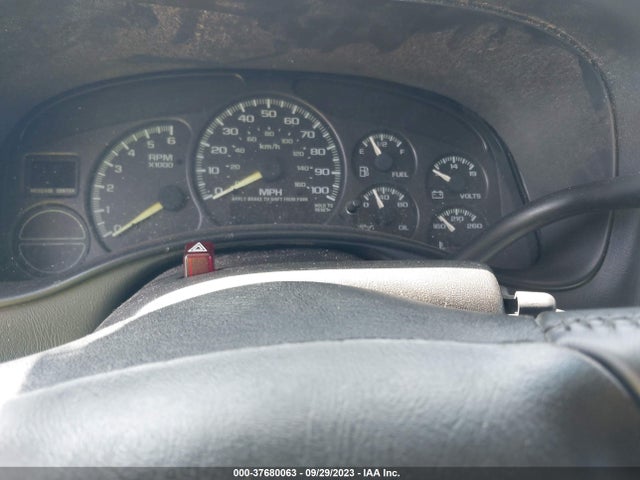 2000 GMC YUKON SLE VIN: 1GKEC13VXYJ146314