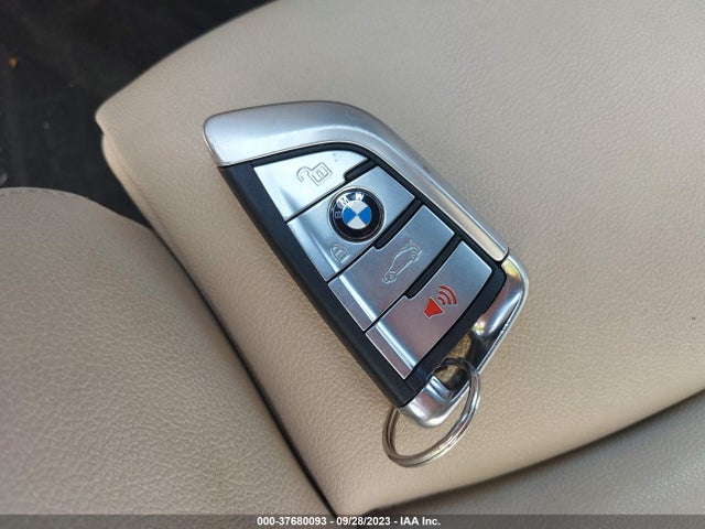 BMW 530I 2019 WBAJA5C55KWA57882 Image 11