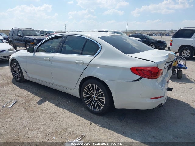 BMW 530I 2019 WBAJA5C55KWA57882 Image 3