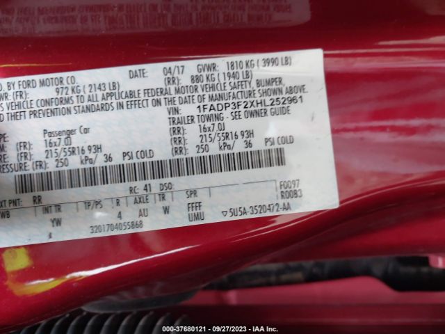 1FADP3F2XHL252961 Ford FOCUS SE