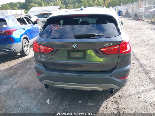 BMW X1 Xdrive28i 2016 WBXHT3C35G5E47122 Image 16