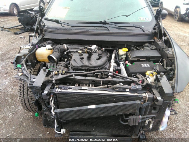 1C4PJMCS1EW310467 Jeep Cherokee Latitude