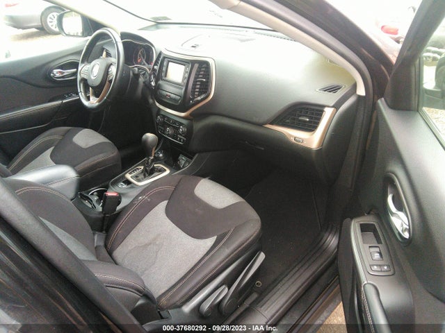 1C4PJMCS1EW310467 Jeep Cherokee Latitude