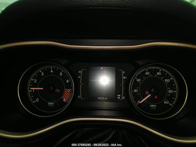 1C4PJMCS1EW310467 Jeep Cherokee Latitude