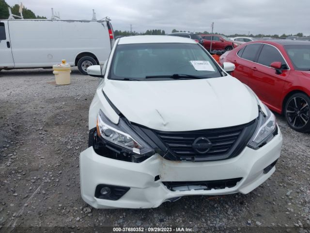 1N4AL3AP3JC165264 Nissan Altima 2.5 Sl