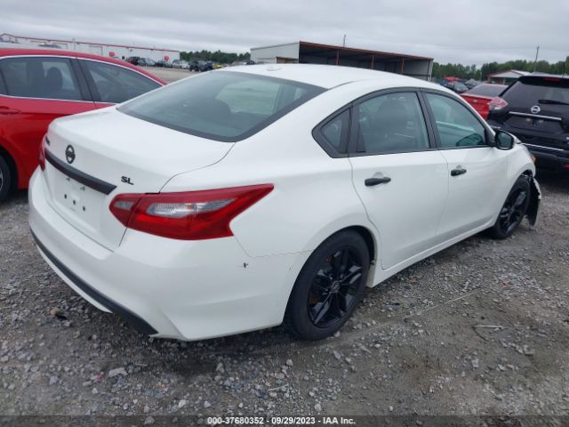 1N4AL3AP3JC165264 Nissan Altima 2.5 Sl