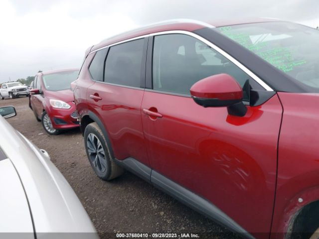 5N1AT3BB9MC850219 Nissan ROGUE SV