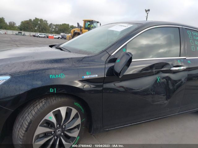 1HGCR6F70EA007642 Honda Accord Hybrid Touring