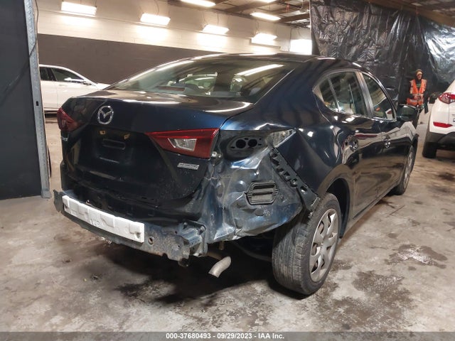 Mazda Mazda3 I Sv 2015 JM1BM1T76F1271594 Image 4