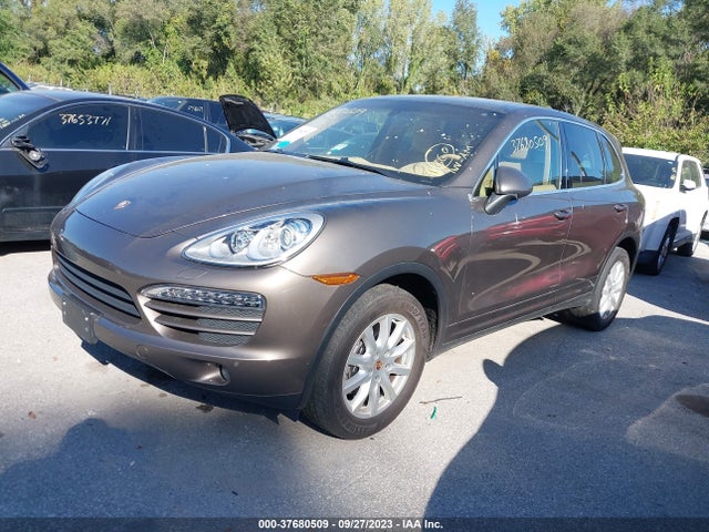 2013 PORSCHE CAYENNE WP1AA2A25DLA12645 Photo 1