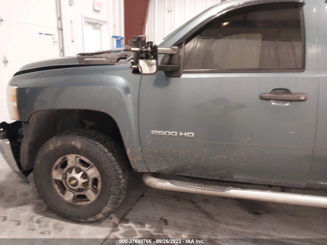 2011 CHEVROLET SILVERADO 2500HD LT VIN: 1GC1KXC80BF142518