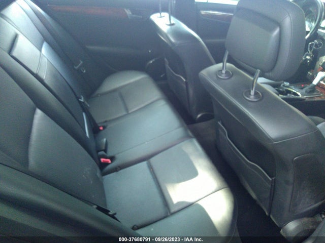 2010 MERCEDES-BENZ C-CLASS WDDGF8BB7AF444197 Photo 7