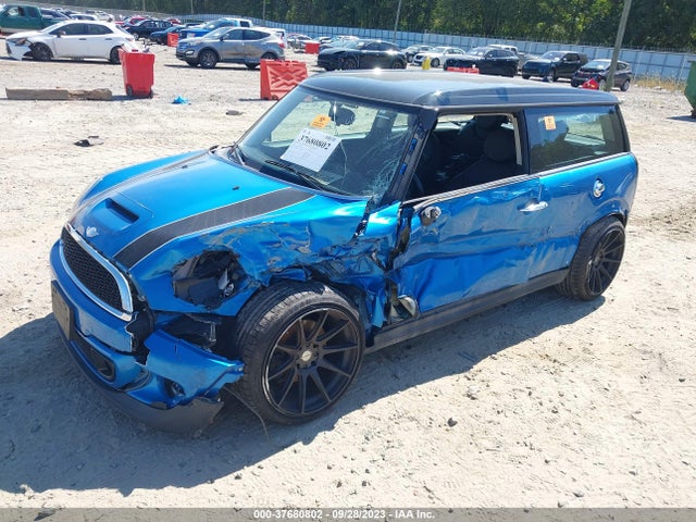 2011 MINI COOPER S CLUBMAN WMWZG3C57BTY30081 Photo 1