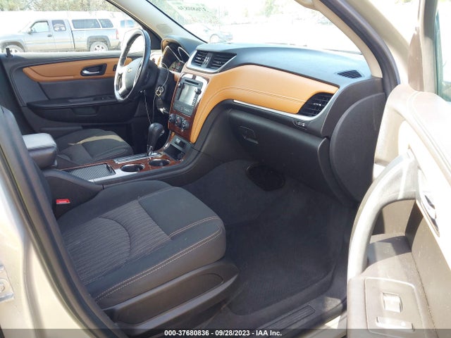 Chevrolet Traverse Lt 2014 1GNKVGKD5EJ235540 Image 5