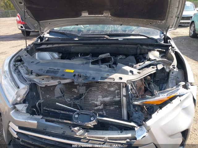 Toyota Highlander Le 2019 5TDZZRFH9KS309738 Image 10