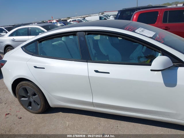 Tesla Model 3 Rear-wheel Drive 2023 5YJ3E1EA1PF630742 Image 12