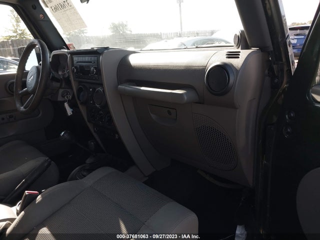 2007 JEEP WRANGLER UNLIMITED SAHARA VIN: 1J4GA591X7L186668
