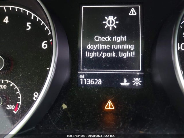 3VW217AU8GM021165 Volkswagen Golf Tsi S W/sunroof