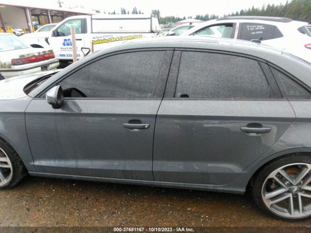 WAUAUGFF2KA121071 Audi A3 40 Premium/40 Titanium Premium