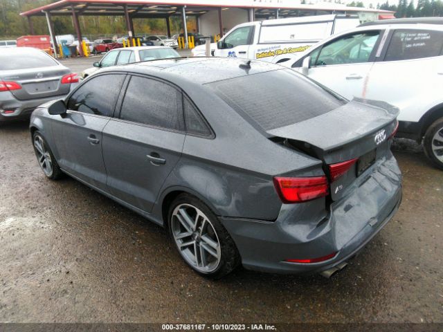 WAUAUGFF2KA121071 Audi A3 40 Premium/40 Titanium Premium