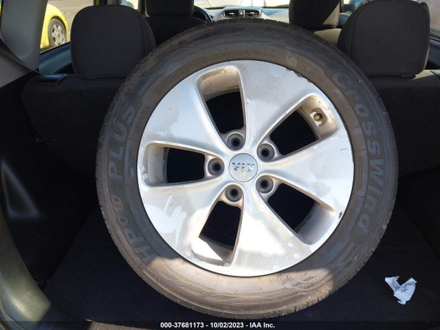 KIA Soul Base 2014 KNDJN2A20E7741989 Image 12