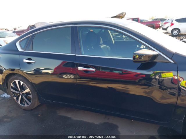 1N4AL3AP1JC291879 Nissan Altima 2.5 Sr