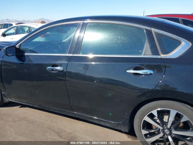 1N4AL3AP1JC291879 Nissan Altima 2.5 Sr