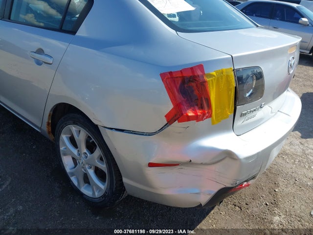 2008 MAZDA MAZDA3 I TOURING VALUE VIN: JM1BK32F281179461