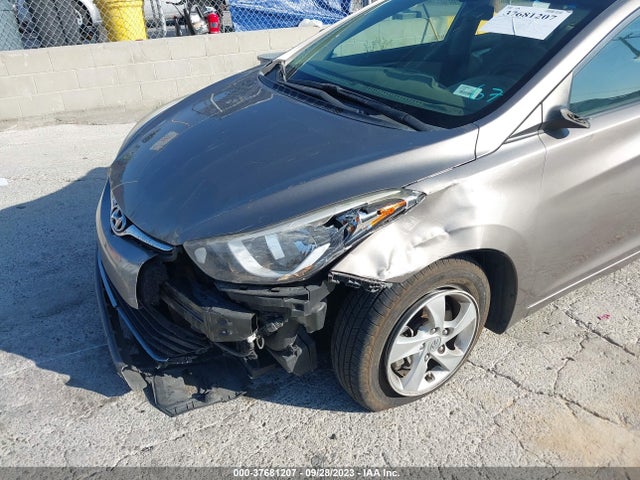2015 HYUNDAI ELANTRA SE VIN: 5NPDH4AE2FH570878