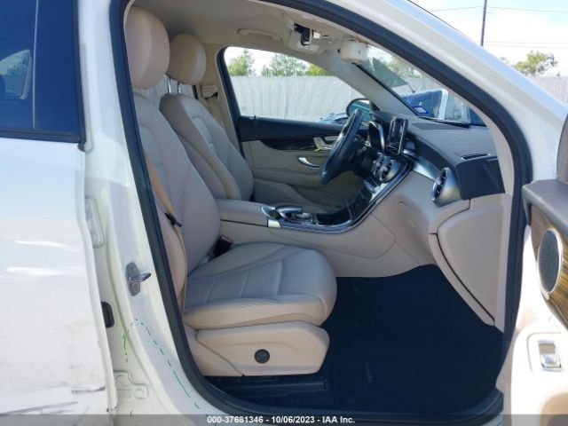 WDC0G4JB2GF110276 Mercedes-Benz Glc Glc 300