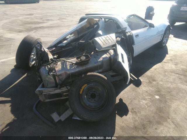 1992 CHEVROLET CORVETTE VIN: 1G1YY23P4N5102453