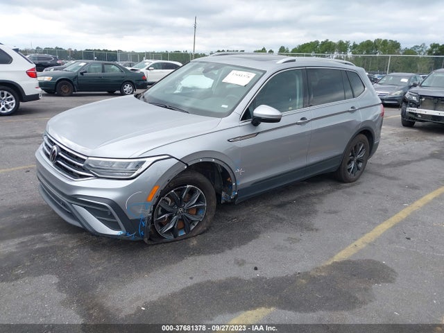 3VV3B7AX1NM142892 Volkswagen TIGUAN SE