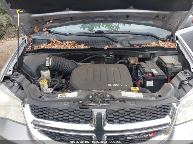 2013 DODGE GRAND CARAVAN SXT VIN: 2C4RDGCG2DR581008