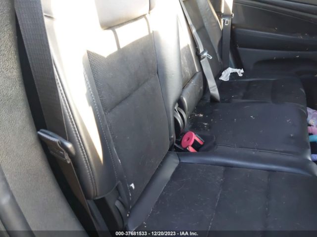 1C4RJFAG4KC566733 Jeep Grand Cherokee Altitude