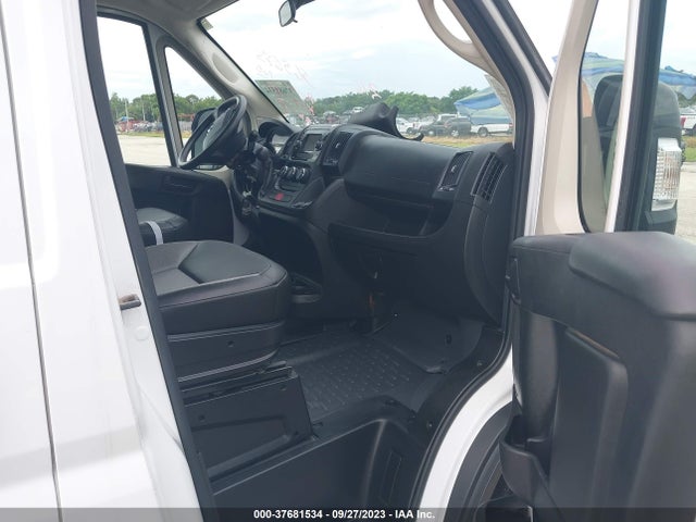 3C6TRVAGXKE565675 RAM Promaster Cargo Van