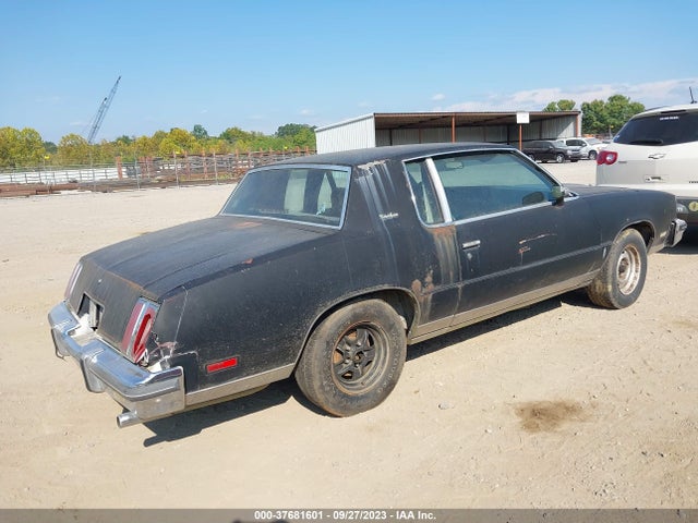 1978 OLDSMOBILE CUTLASS VIN: 3R47H8D422306