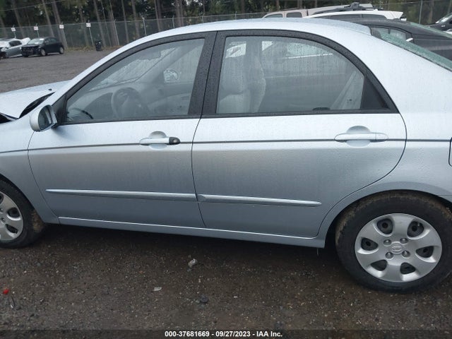 2008 KIA SPECTRA LX VIN: KNAFE122585575626
